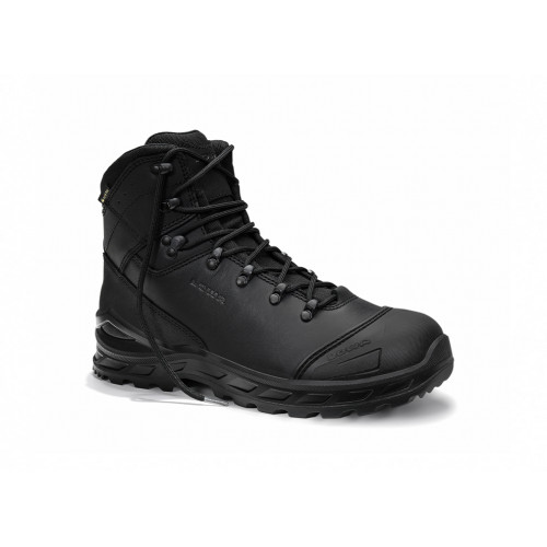 new leandro safety boots on a white background